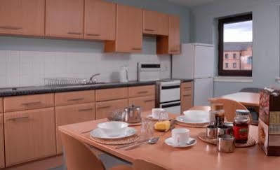 Cairncross House Aparthotel Глазгоу Екстериор снимка